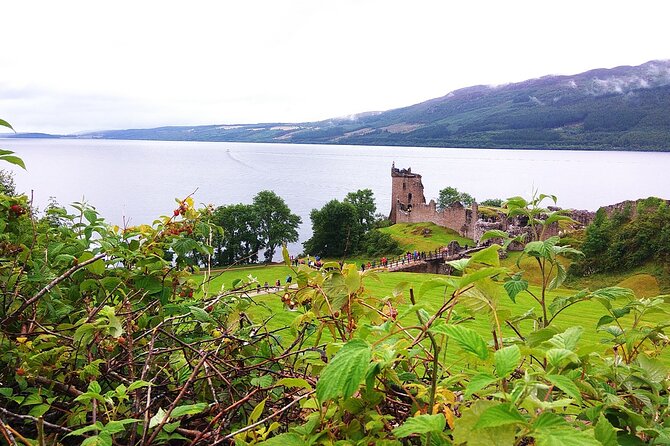 2 Days on the Loch Ness Canal of Caledonia and the Highlands - Queen’s View, Falls of Bruar, and Blair Castle’s deer-and-army factor