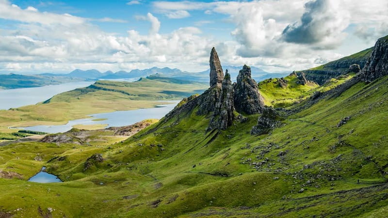 5-Day Tour to Isle of Skye, Oban, St Andrews and Highlands - Eilean Donan Castle and the three-loch meeting point: a Highlands postcard that earns its hype