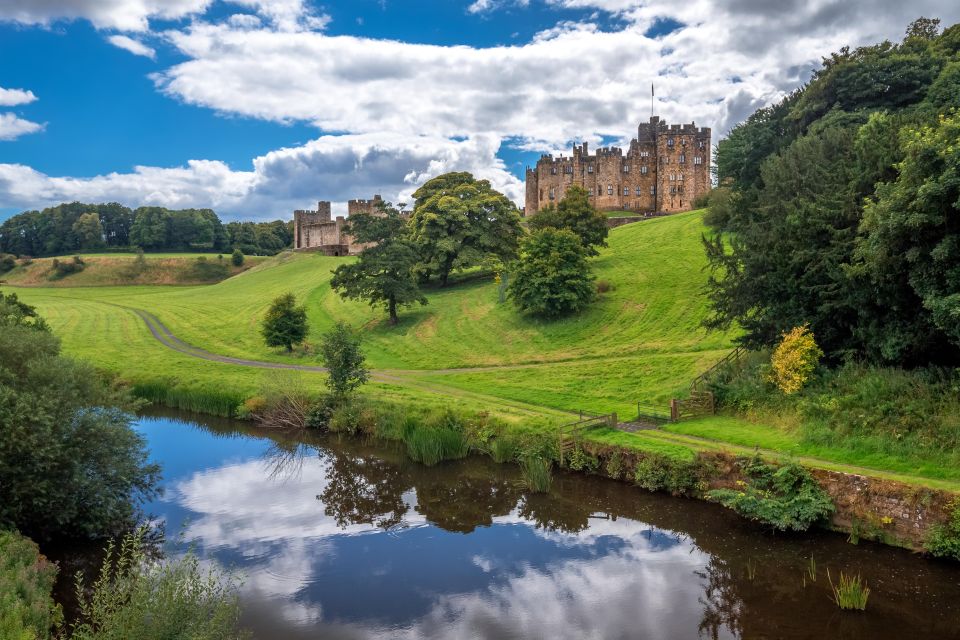 Alnwick Castle and Scottish Borders Tour from Edinburgh - The guide experience: storytelling turns travel time into something useful