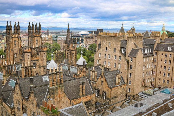Arrival Transfer: Airport EDI to Edinburgh by Luxury Van - Price and logistics: what $175.14 per person really buys