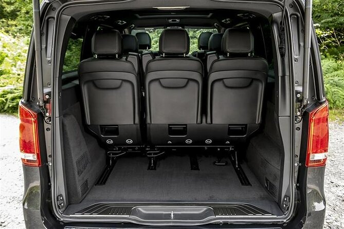 Arrival Transfer Edinburgh Airport EDI to Edinburgh by Minivan - Why This EDI-to-Edinburgh Transfer Feels Worth It on Arrival Day