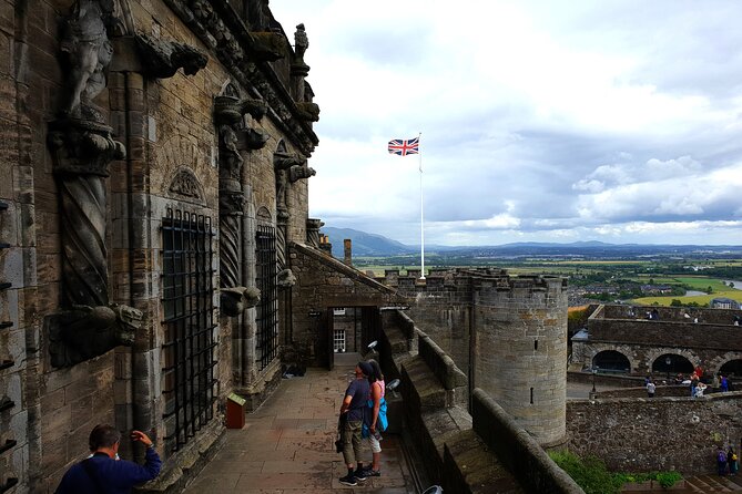 Blackness & Stirling Castle, Wallace Monument Private Tour - Blackness Castle on the Firth of Forth: fortress, prison, and sea air