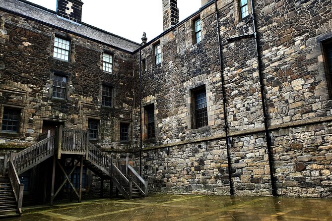 Blackness & Stirling Castle, Wallace Monument Private Tour - What it feels like with a driver-guide (and why Ed matters)