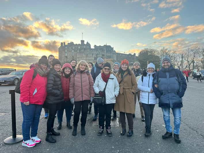 Classic Old Town Tour - Italian-only guiding: less translation, more understanding