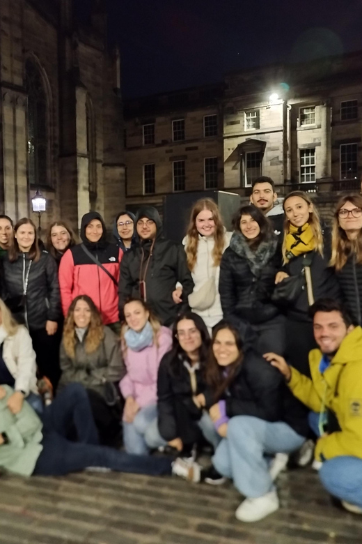 Classic Old Town Tour - Starting at The Scotch Whisky Experience: a clear anchor for your Old Town day