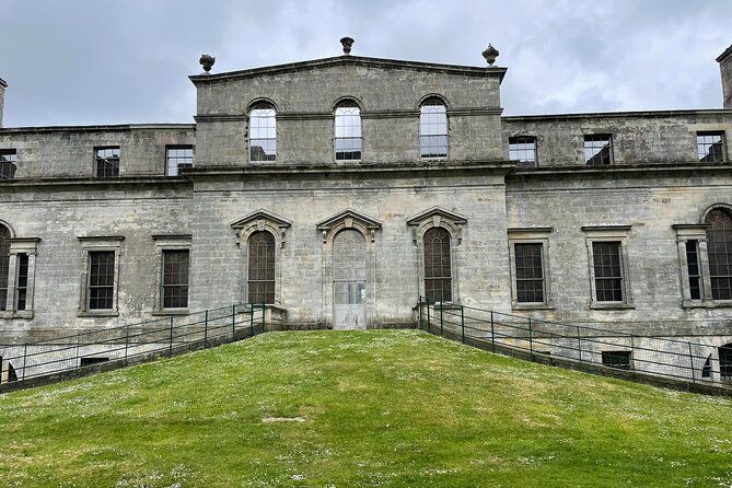 Codebreakers' Choice: Rosslyn Chapel & Da Vinci Code - Castlelaw Hill Fort & Earth House: a free prehistoric start in the Pentlands