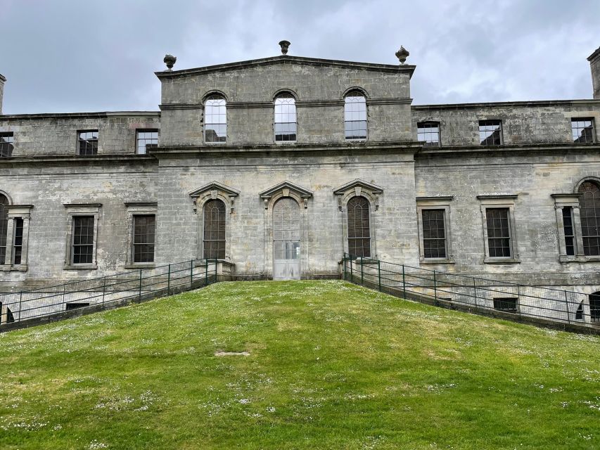 Codebreakers' Choice: Rosslyn Chapel & the Da Vinci Code - Old Penicuik House: the calm pause between “mystery” and “chapel”
