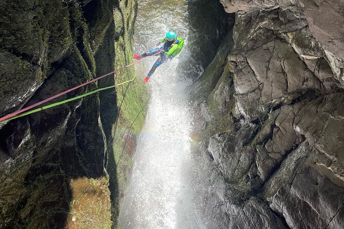 Discover Canyoning in Dollar Glen - The canyon itself: what the route feels like from start to finish