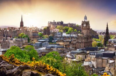 Edinburgh: 3-Hour Guided Secret Food Tour - Start Smart at St Giles Cathedral (With the Orange Umbrella)