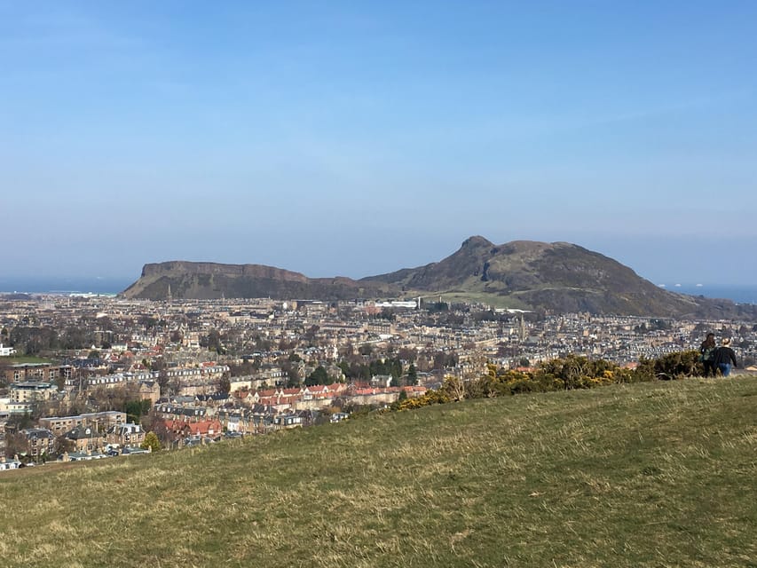 Edinburgh: a Scottish experience for Children in German - Traditional songs and the ceilidh dance: where the whole group clicks