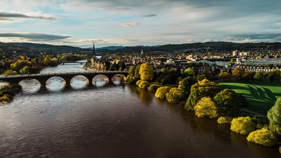 Edinburgh: Aberdeenshire, Balmoral Castle & Northeast Coast - The Forth Bridges and the Road to Dundee: A Clever Intro