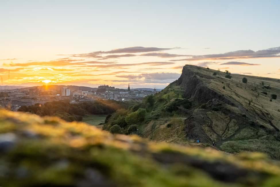 Edinburgh: Arthur's Seat Hike with Mountain Guide - The climb up Arthur’s Seat: what 5 km and 250 m ascent really means