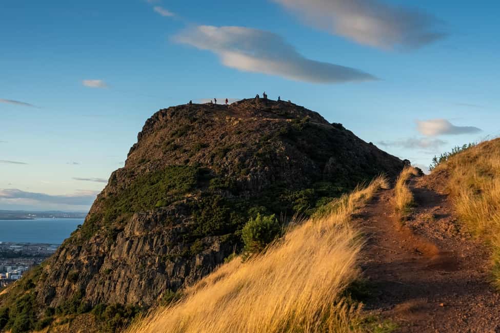 Edinburgh: Arthur's Seat Hike with Mountain Guide - Price and value: why $38 can be a smart spend in Edinburgh