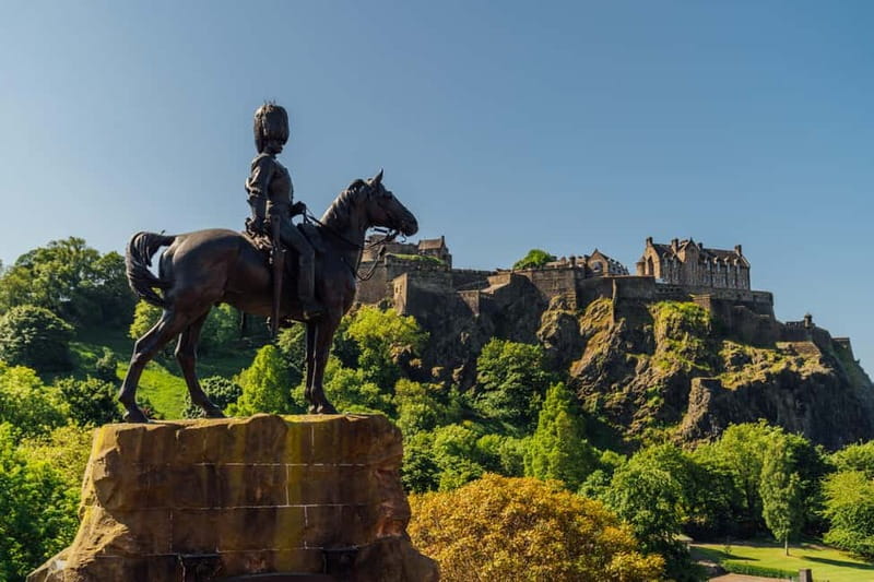 Edinburgh: Big Bus Hop-On, Hop-Off Tour by Open-Top Bus - Hop-on, hop-off freedom: how to pace Edinburgh without rushing