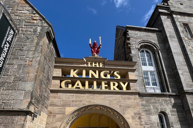Edinburgh City 4 Hour Private Guided Taxi Tour - Old Town Anchors: Calton Hill, the Royal Mile, and the “First View” Effect