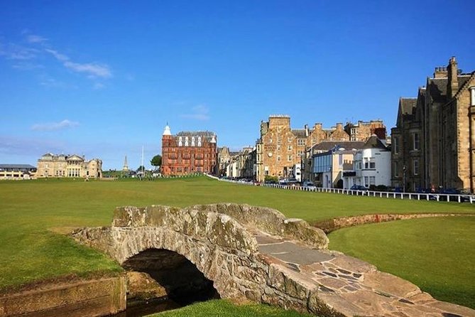 Edinburgh City Centre and St Andrews Private Driving Day Tour - The return drive: using the crossing smartly