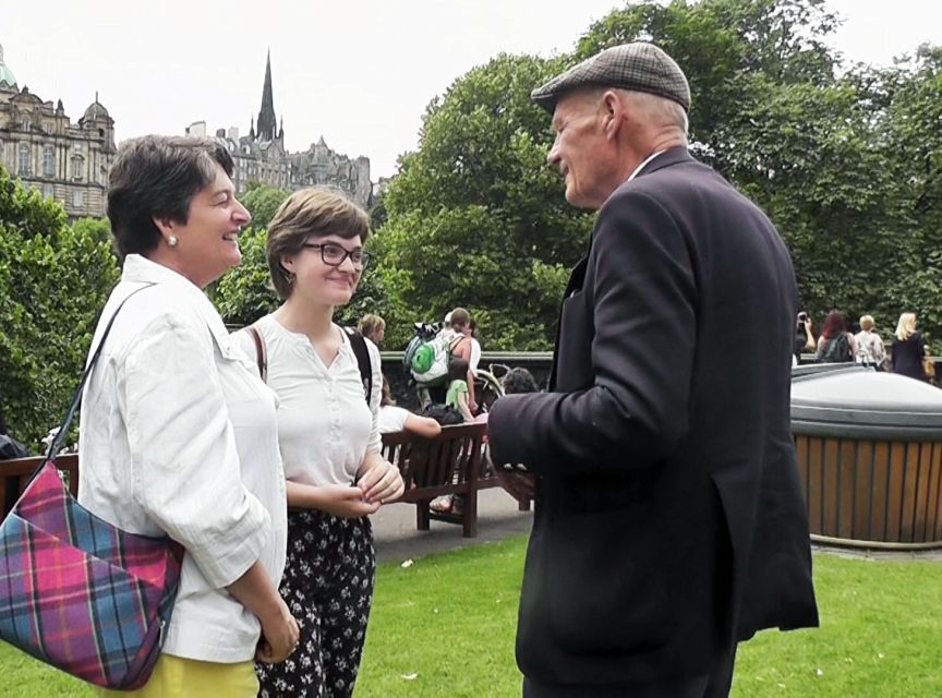 Edinburgh: City Highlights Private Guided Walking Tour - The Royal Mile stretch: where St Giles and Castle exteriors do the heavy lifting