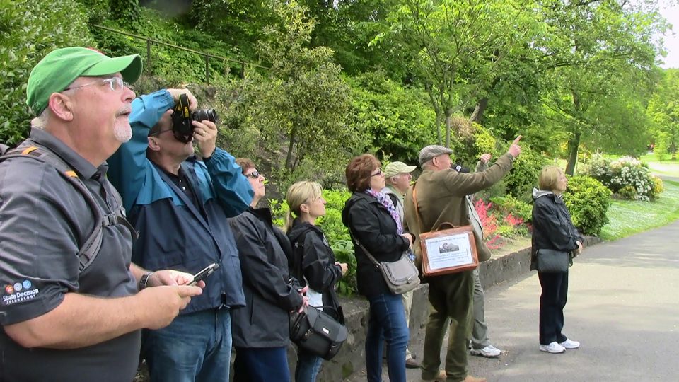 Edinburgh: City Highlights Private Guided Walking Tour - Price and time: how to judge $353 per group up to 10