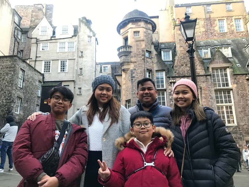 Edinburgh: Custom Highlights & Hidden Gems Tour with a Local - Who Should Book This Tour (and Who Might Not)
