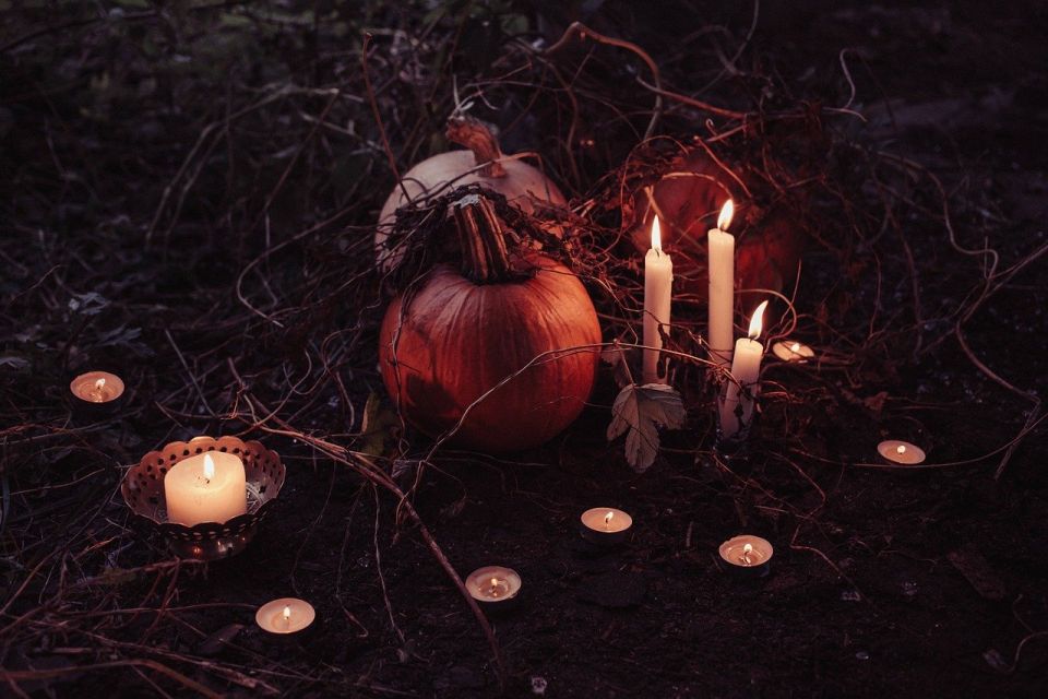 Edinburgh: Dark Secrets of the Old Town Halloween Tour - Burke and Hare and the 19th-Century Demand for Bodies