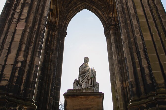Edinburgh: Dean Village & New Town Walking Tour - Princes Street Gardens and Scott Monument facts that stick