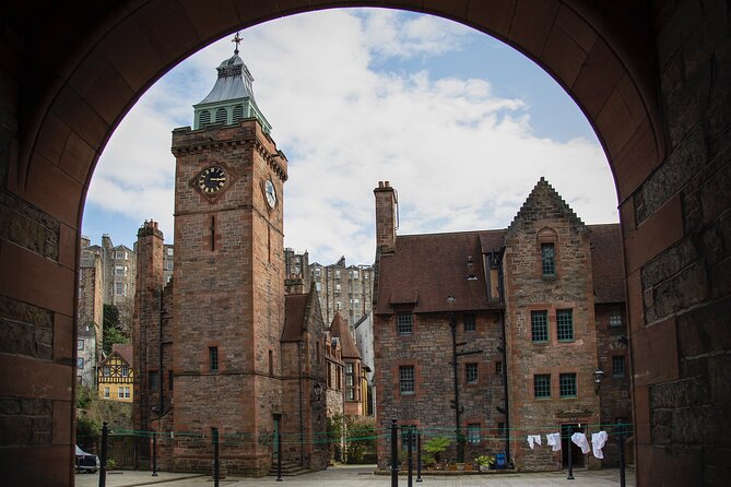 Edinburgh: Dean Village & New Town Walking Tour - Melville Monument and Dundas House: colonial connections in plain sight