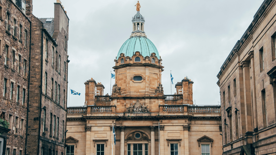 Edinburgh: Discover Edinburgh's Old Town Walking Tour - Greyfriar’s Kirkyard and the street said to inspire Diagon Alley