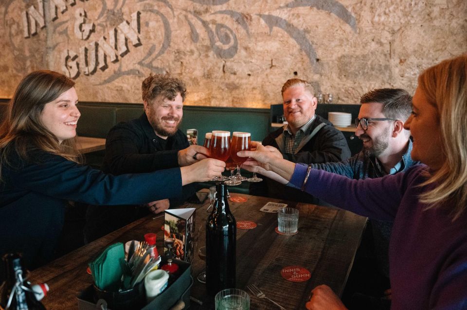 Edinburgh: Food Tour with drinks - Guided Whisky Toasts and the Private Whisky Snug