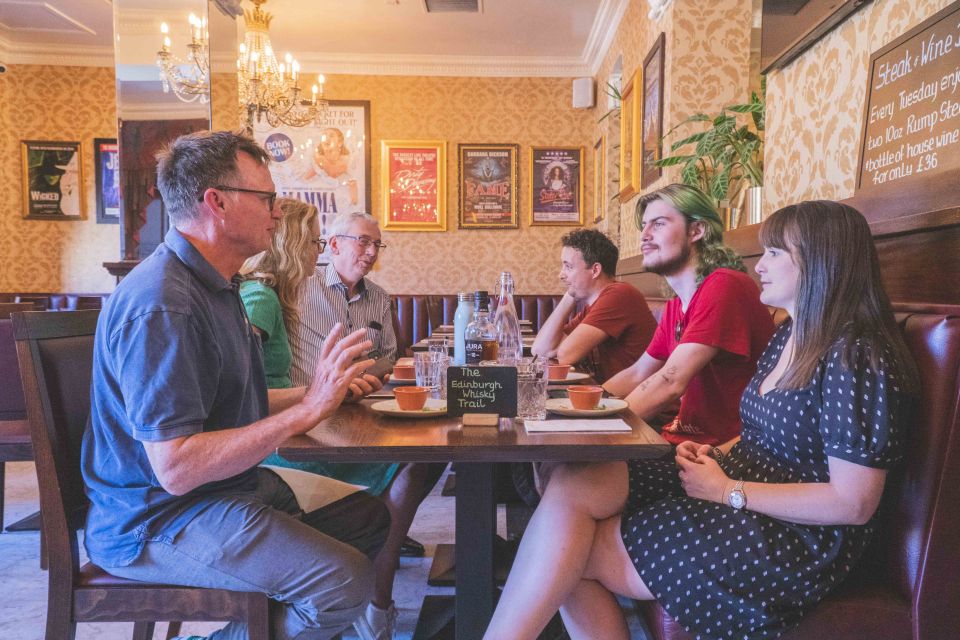 Edinburgh: Guided Whisky Tasting & Walking Tour - Key highlights you’ll feel right away