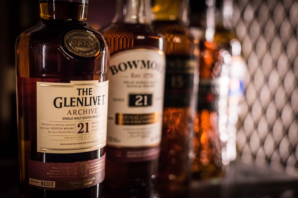 Edinburgh: Harry Potter Guided Tour With A Whisky Tasting - From Waverley Station to Hogwarts-Style Train Energy