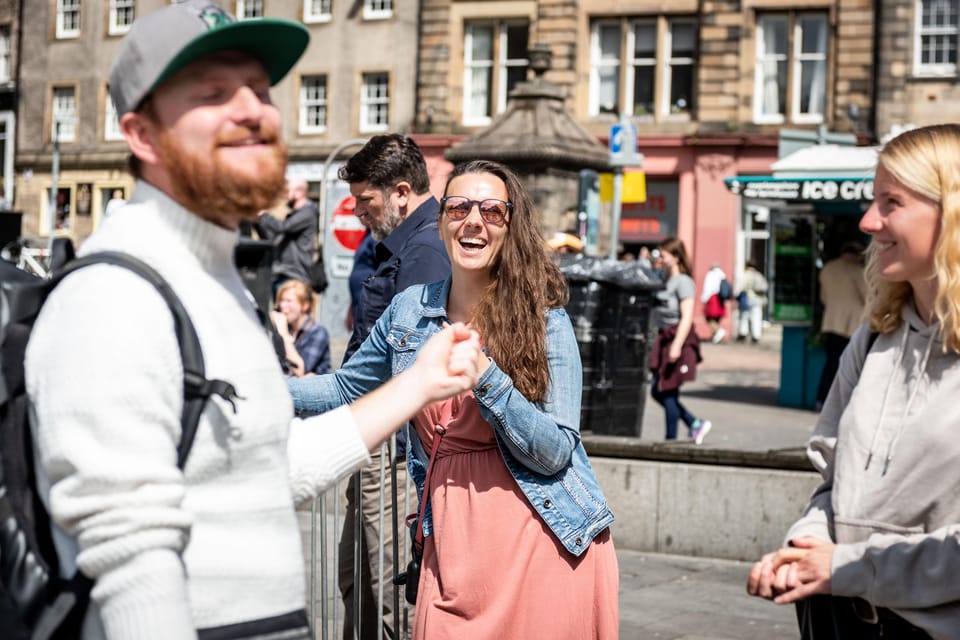 Edinburgh: Harry Potter Guided Tour With A Whisky Tasting - Meeting on the Royal Mile: Finding Tron Kirk Without Stress