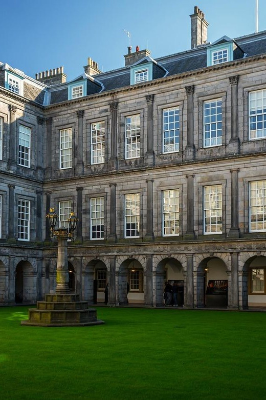 Edinburgh: Harry Potter Tour & Palace of Holyrood Entry - Who should book this tour, and who should skip it