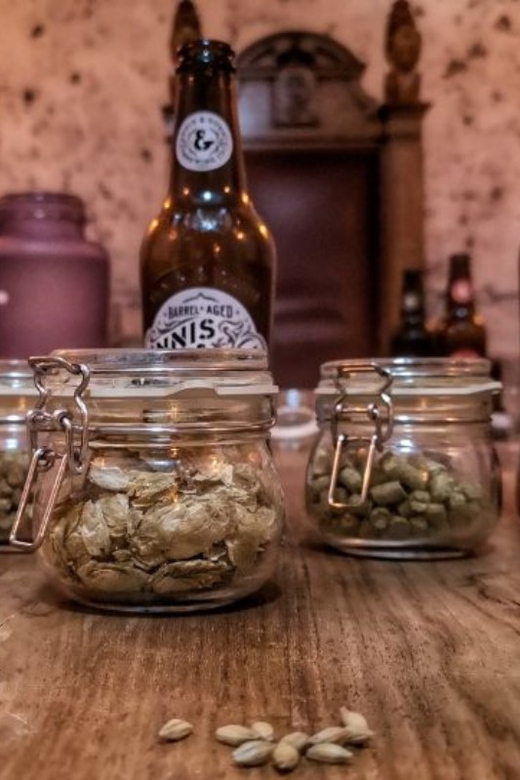 Edinburgh: Harry Potter Walking Tour and Beer Tasting - Through Old Town and Old College: from the literary vibe to Greyfriars Kirkyard
