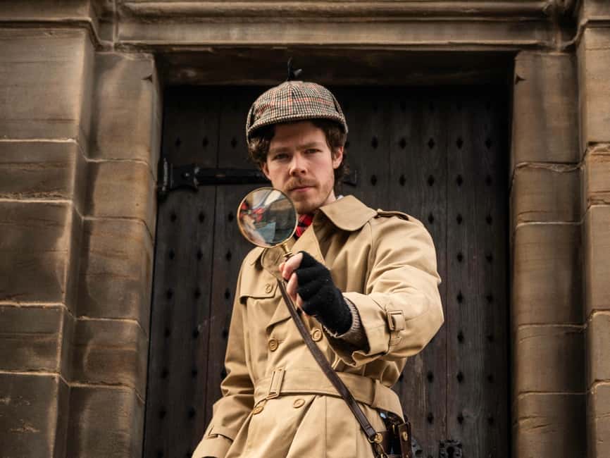 Edinburgh: Historical Gems Tour & A Taste of Scottish Fudge - Royal Mile walking with pop-culture threads (Outlander, Harry Potter, Sherlock Holmes)