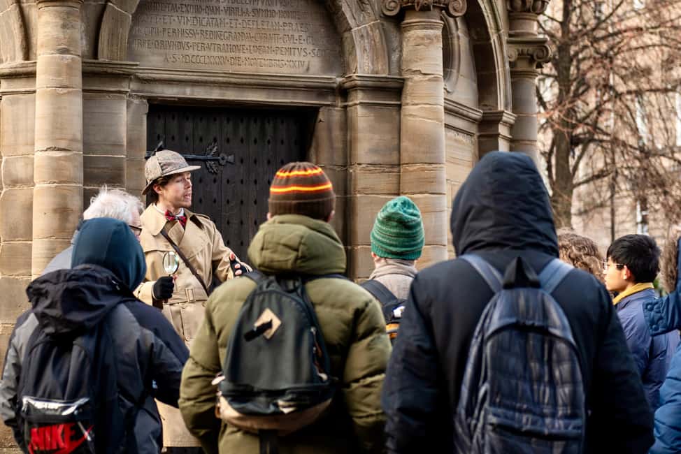 Edinburgh: Historical Gems Tour & A Taste of Scottish Fudge - Starting at Parliament Square, then straight to High Street and Mercat Cross