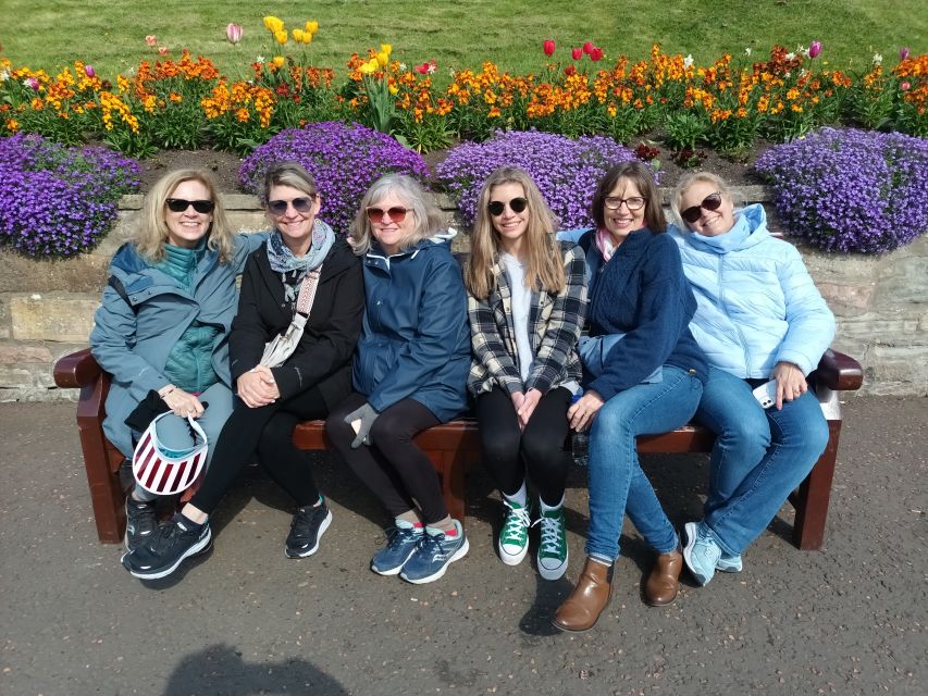 Edinburgh: History and Culture Private Tour - Edinburgh Castle stop: seeing the big icon with context