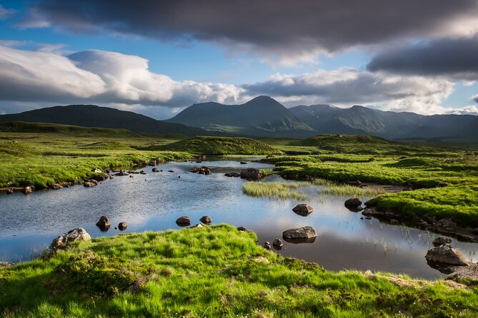 Edinburgh: Loch Ness & Highlands Privately Guided Luxury Day Tour - Caledonian Canal and Neptune’s Staircase: Engineering With Actual Drama