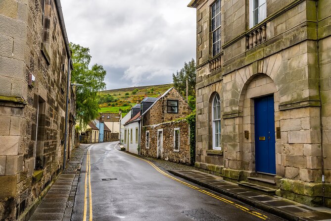 Edinburgh: Mary Queen of Scots Privately Guided Luxury Day Tour - Falkland Palace and Garden: Hunting Lodge Life and the Oldest Royal Tennis Court