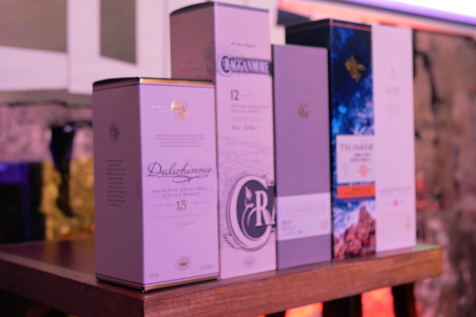 Edinburgh: Mountebank Comedy Whisky Tasting - Key Highlights Worth Your Time