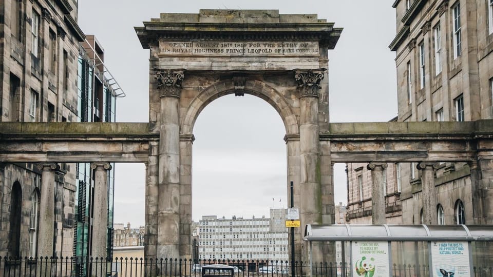 Edinburgh New Town: City Walking Tour & Exploration Game - Timing, pace, and real-world walking comfort