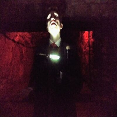 Edinburgh: Old Town and Underground Ghost Tour - Starting Point and First Stops on the Royal Mile Walk