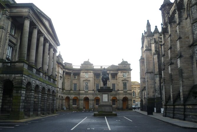 Edinburgh Old Town Private Self-Guided Tour - The Scottish Enlightenment Stop You Might Not Expect