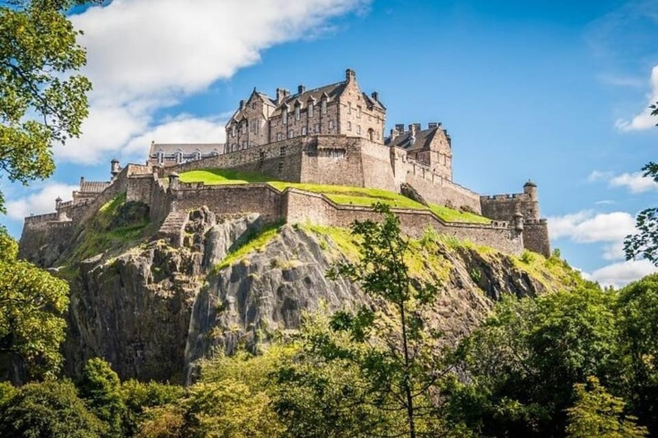 Edinburgh: Private Guided Customized Walking Tour - Who This Tour Is Best For