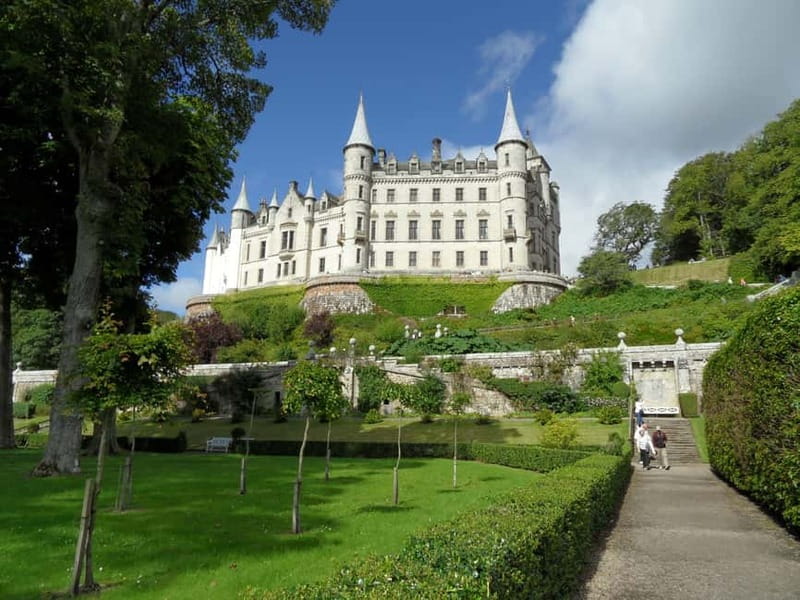 Edinburgh: Private Guided Walking Tour - Edinburgh Castle: big views without the all-day commitment