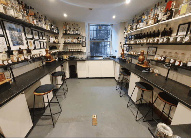 Edinburgh: Rum Distillation Workshop with Rum Tasting - Getting oriented: Cumberland Bar, downstairs room, and a 3-hour flow