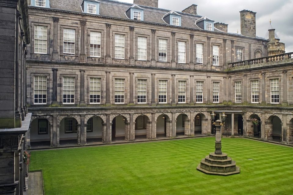 Edinburgh Shore Excursion: City Tour & Royal Yacht Britannia - Logistics that can make or break an 8-hour day