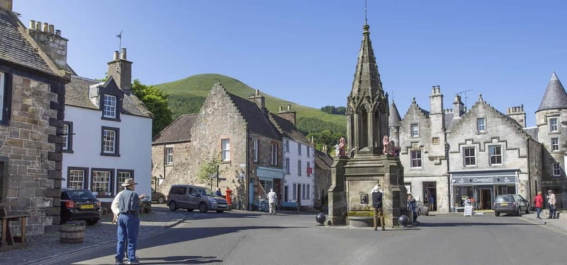 Edinburgh: St. Andrews and Falkland Palace Day Tour - Falkland Palace and the Chapel Royal: Stuart grandeur in Renaissance form