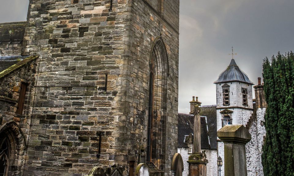 Edinburgh: Stirling, Whisky & St Andrews Tour in Italian - Whisky distillery walk: seeing the process, then tasting