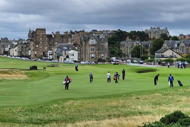 Edinburgh to St Andrews private driving tour - St Andrews Links and the Old Course: Make Your 45 Minutes Count