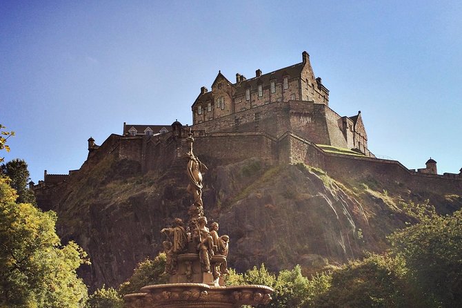 Edinburgh Unveiled: Luxury Private Driving Tour of Edinburgh - Holyroodhouse: Pass-by Photos or the Queens Gallery Experience